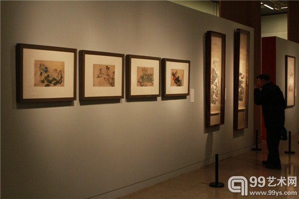 “人民的艺术家——老舍、胡絜青藏画展”展览现场