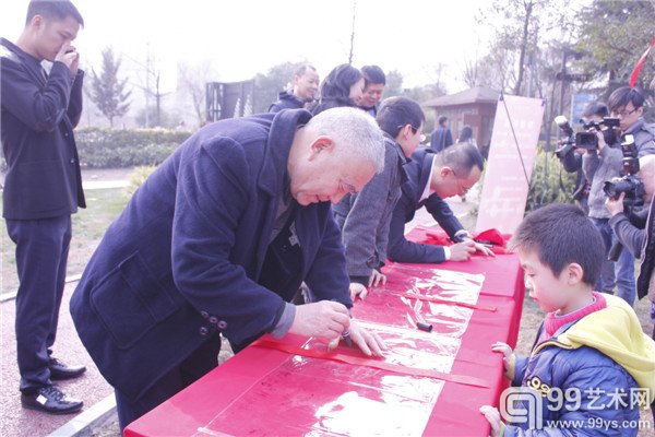 首届东湖跨年艺术节活动现场