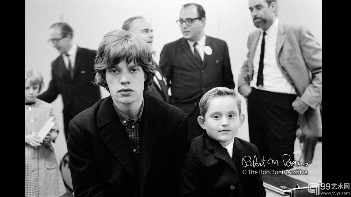 Mick Jagger poses with young fan, Santa Monica, Oct. 29, 1964