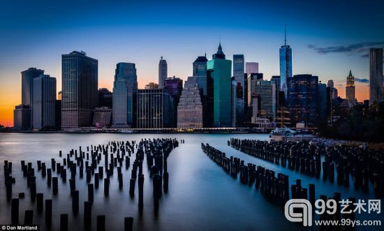 　丹的照片多取景自纽约地标建筑而且角度特别，在Instagram为他赢得了一批“死忠粉”。（图片来源：《每日邮报》）
