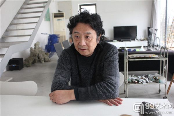 艺术家何多苓