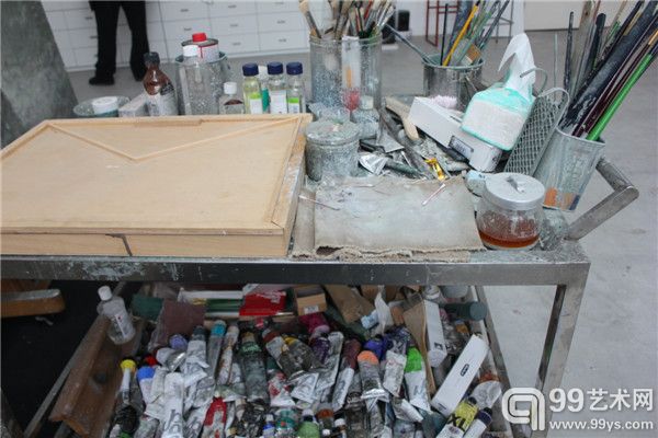 工作台一角