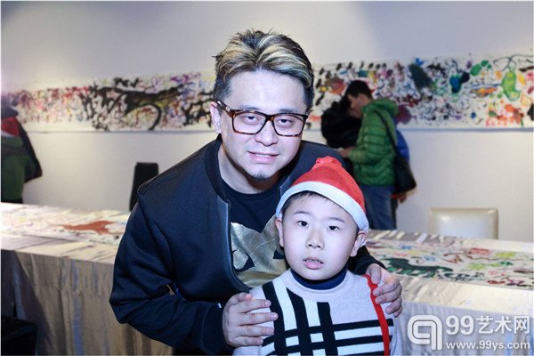 艺术家马兴文与小参与者