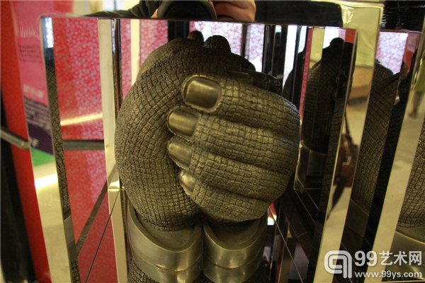 活动现场张锐收藏展作品