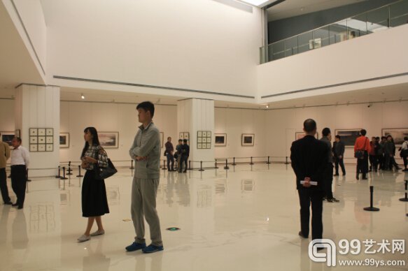 “质朴的精神——陈坚纸上作品展”现场