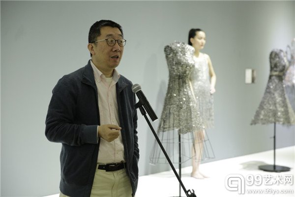 活动现场嘉宾致辞