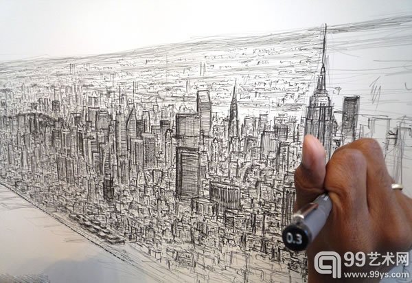 自闭症患者Stephen Wiltshire在绘画