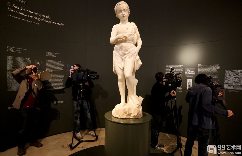 米开朗基罗，“The young Saint John the Baptist”（年轻的施洗者约翰），约1495-1496年，原作为大理石，以树脂修复，140x40x43cm。