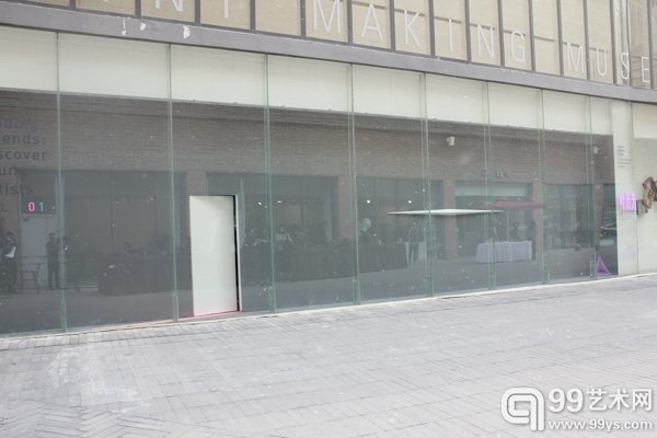 施丹作品展览现场
