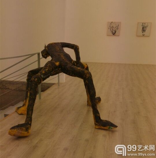 展览展出雕塑作品