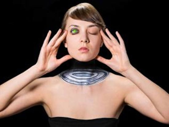 超现实肉眼3D人体彩绘