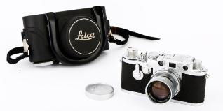 Lot 24.  著名小说家欧内斯特·米勒·海明威珍藏徕卡IIIf 相机  Leica IIIf with Summicron 2/5cm