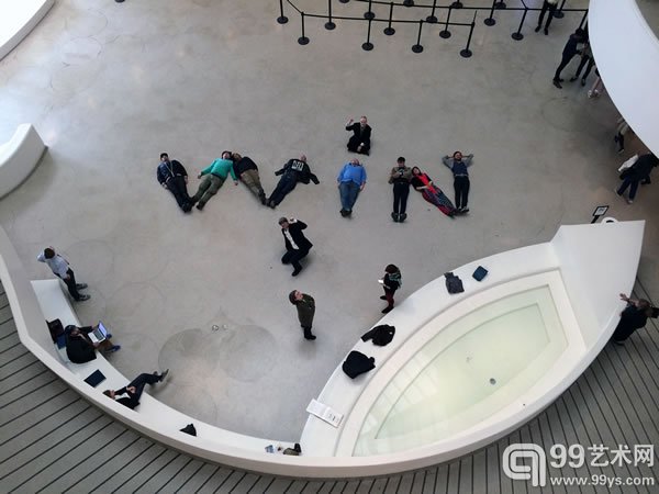 纽约古根海姆博物馆被占领现场