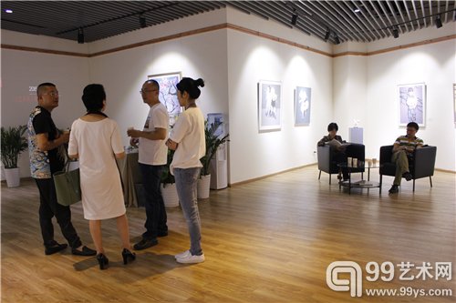 云艺术线下体验中心品鉴会现场