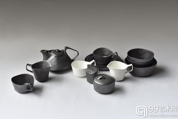 18 日用瓷 陈庆天--素衣-指导老师：王欣