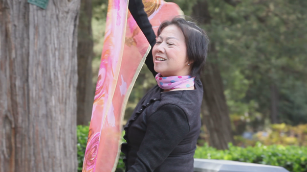 《镜头前的女人》截图