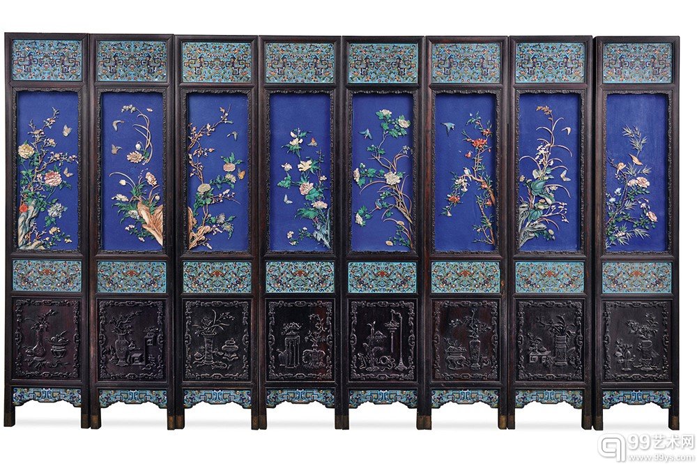 LOT6413 清乾隆 御制紫檀掐丝珐琅蓝地百宝嵌四季花卉屏风（八扇） RMB 30,475,000