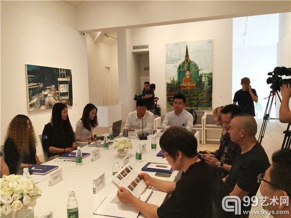 “年代书写——中国当代艺术邀请展”研讨会现场