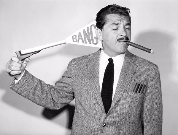 《厄尼·科瓦奇秀》的创办人Ernie Kovacs是前卫主义的拥护者，他被称为早期的电视教父