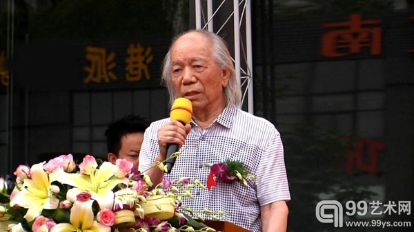 画家 崔振宽