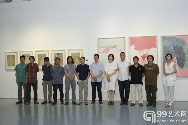 参展艺术家合影