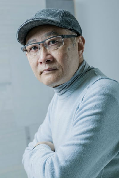 梁铨肖像