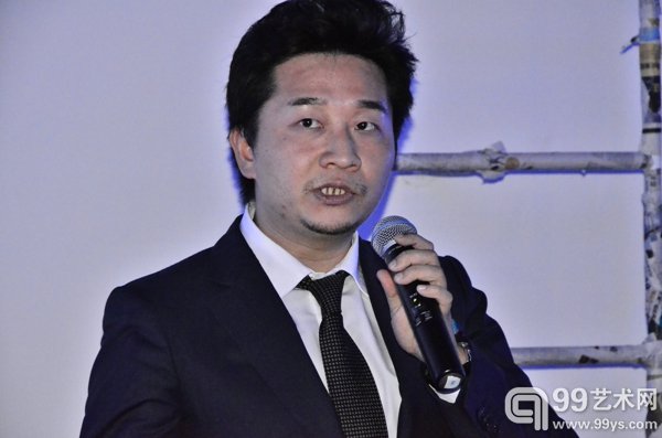 空当代艺术基金会董事李锐
