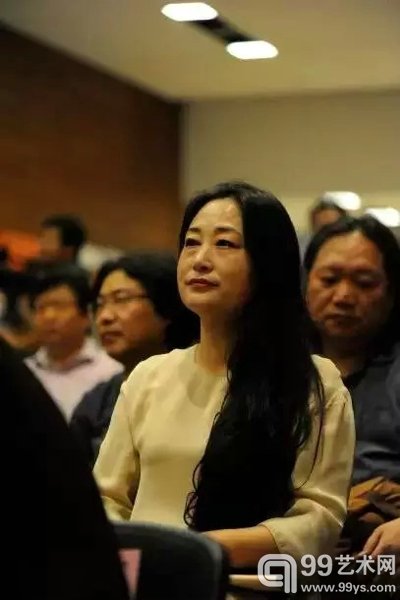 亿龙集团董事长、《水墨味》杂志总策划王艳菊女士