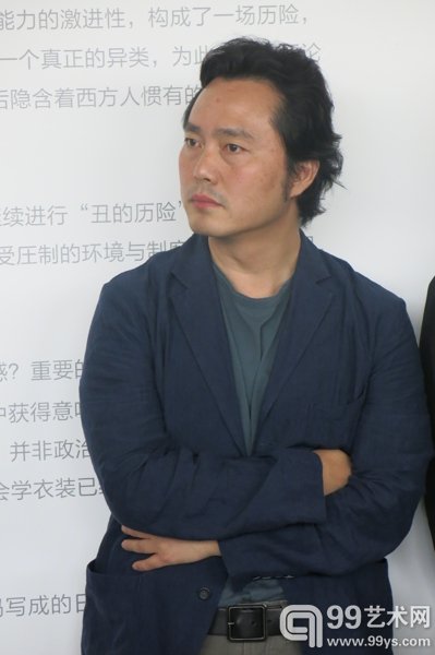 艺术家魏东