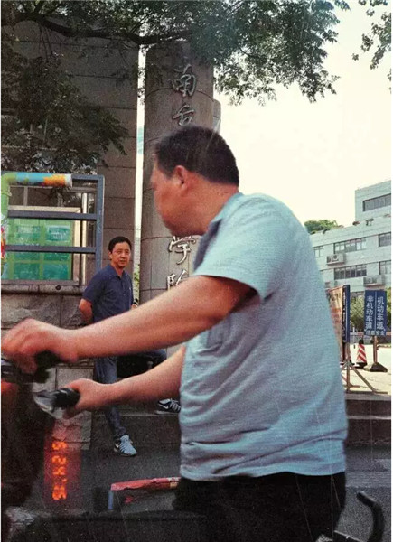 \