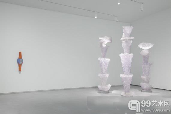美国艺术家Lynda Benglis作品