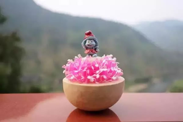 蓝精灵不倒翁
