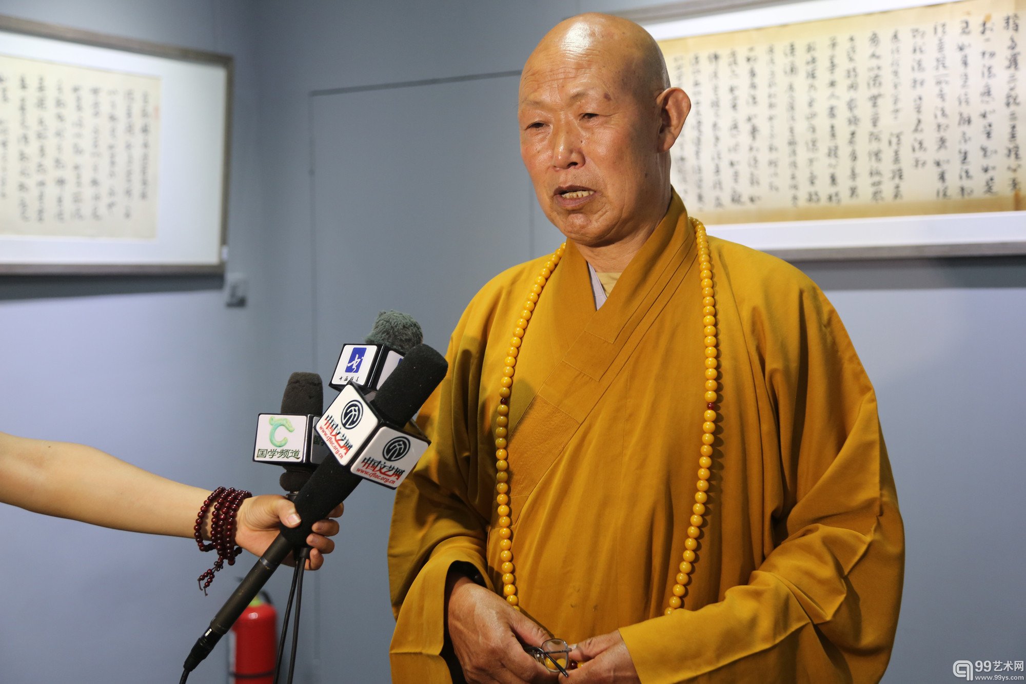 雪禅法师接受采访