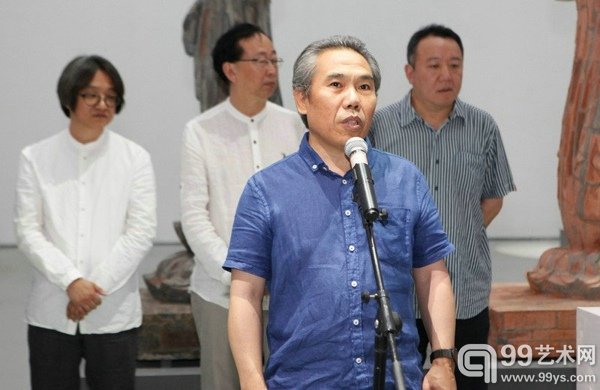 .中央美术学院党委副书记、著名雕塑家王少军致辞