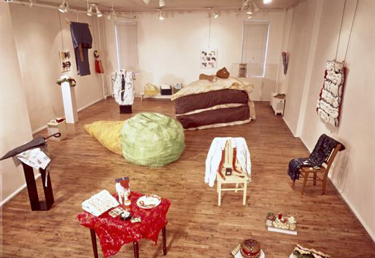 纽约Green Gallery举办的《Claes Oldenburg》展览现场，1962年9月24日至10月20日 图片来自Art-Agenda所发布的原文配图