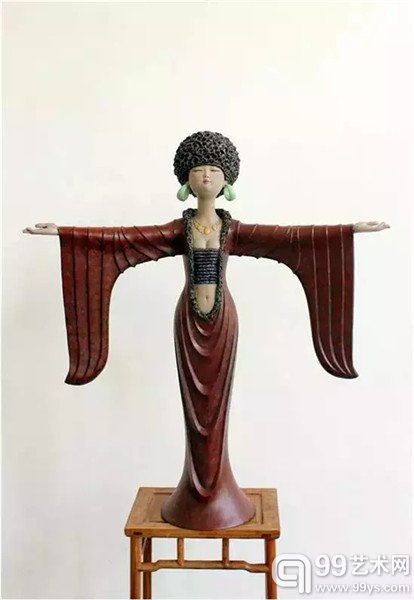 方旭参展作品 怀抱阳光 110x100x35cm 青铜上色 （中国）