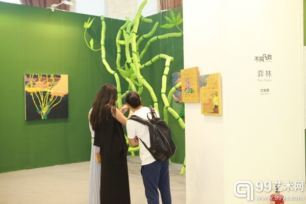 2014年度”青年艺术100“北京启动展展览现场