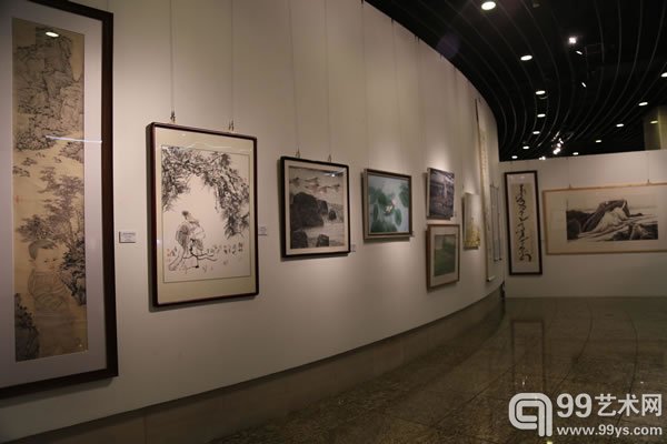 “和而不同•东北亚书画汇”展览现场