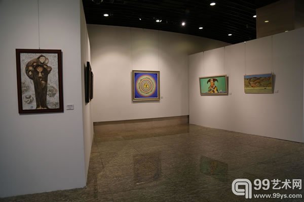 “和而不同•东北亚书画汇”展览现场
