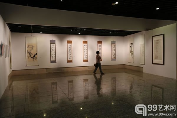 “和而不同•东北亚书画汇”展览现场