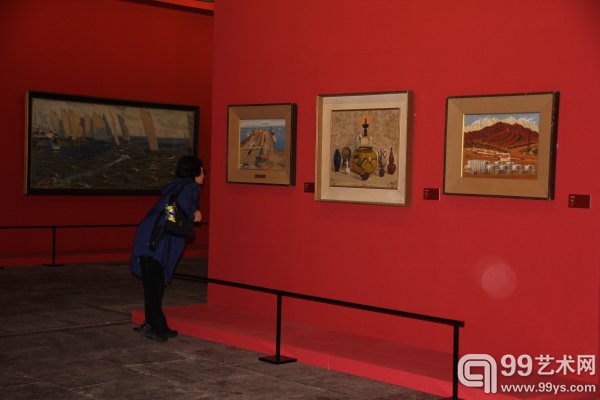 “历史的温度：中央美术学院与中国具象油画”展览现场