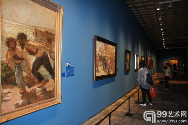 “历史的温度：中央美术学院与中国具象油画”展览现场