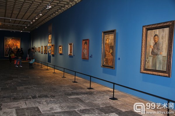 “历史的温度：中央美术学院与中国具象油画”展览现场