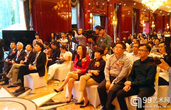 保利“艺起来”国际艺术博览会新闻发布会现场