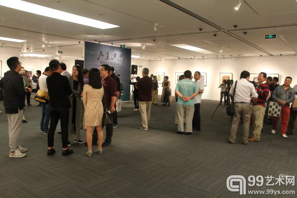“大美山河——周韶华艺术精品展”展览现场