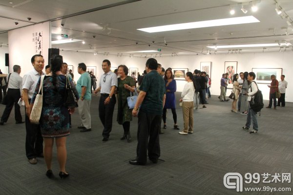“大美山河——周韶华艺术精品展”展览现场