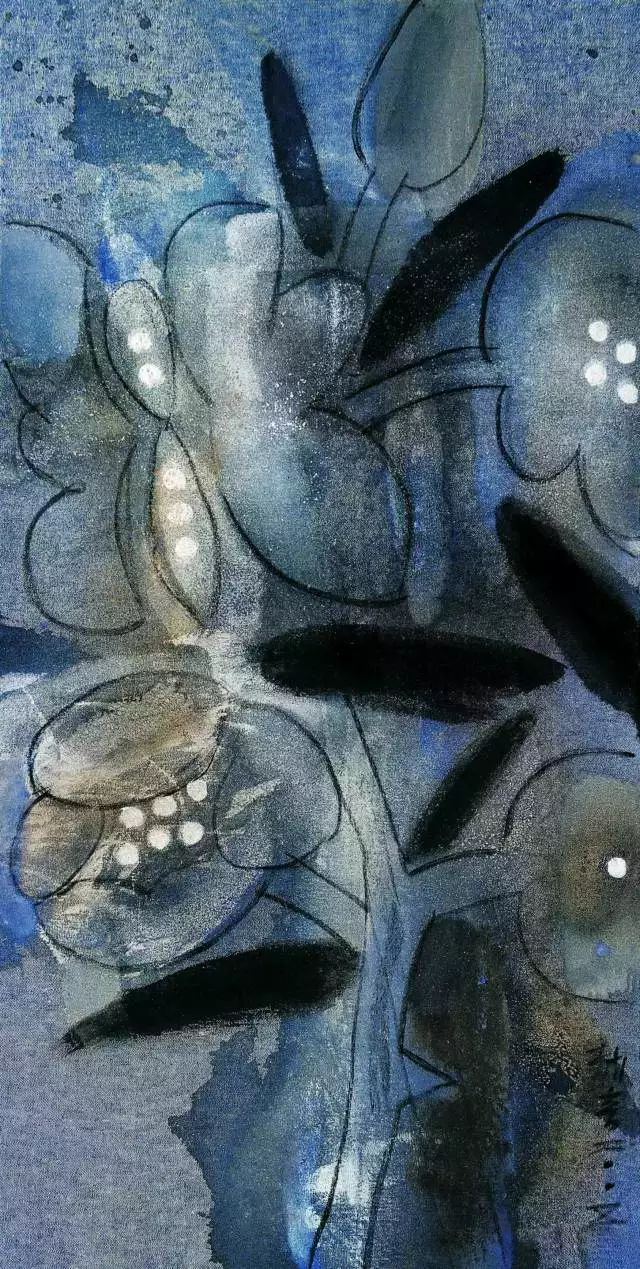 艺术家：王劼音 作品名称：花容 尺寸：100x50cm  材质：水墨设色 创造年代：2005年（微拍全球经典作品展览）