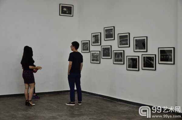 “无主之城——安德烈•基耶西（Andrea Chiesi）个人作品展”现场
