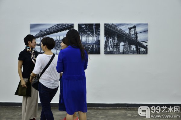 “无主之城——安德烈•基耶西（Andrea Chiesi）个人作品展”现场