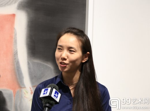 艺术家王云云接受采访